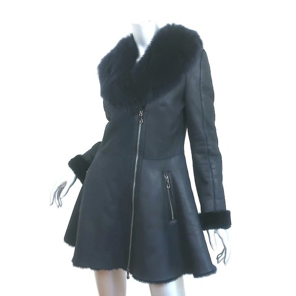 Saks Fifth Avenue Shearling Peplum Coat Black/Navy Size Medium - Picture 3 of 8